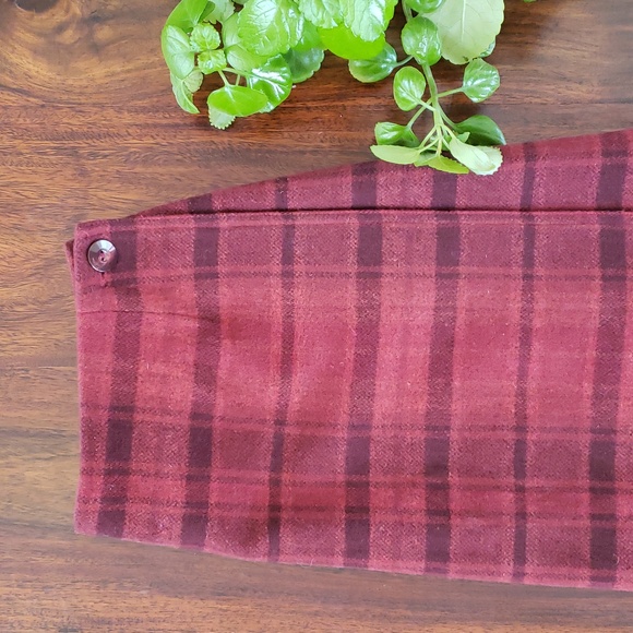 Vintage Dresses & Skirts - VINTAGE Plaid Wool Wrap Skirt Burgundy Black